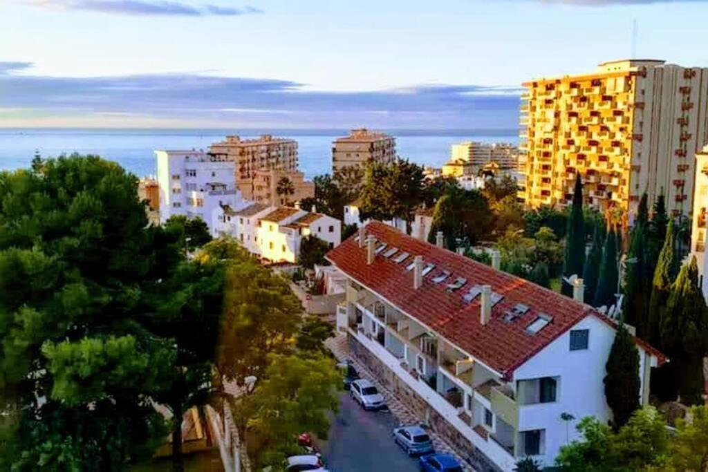 Beautiful Sea Views Cozy Apartment 350 M From Beach بينالماذينا المظهر الخارجي الصورة