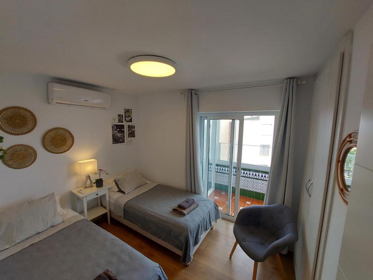 Beautiful Sea Views Cozy Apartment 350 M From Beach بينالماذينا المظهر الخارجي الصورة